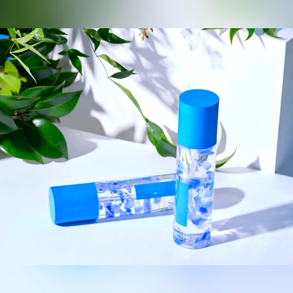 5/75$ LAPALETTE BEAUTY - Hydra Blue Petal Serum Toner - Picture 1 of 15